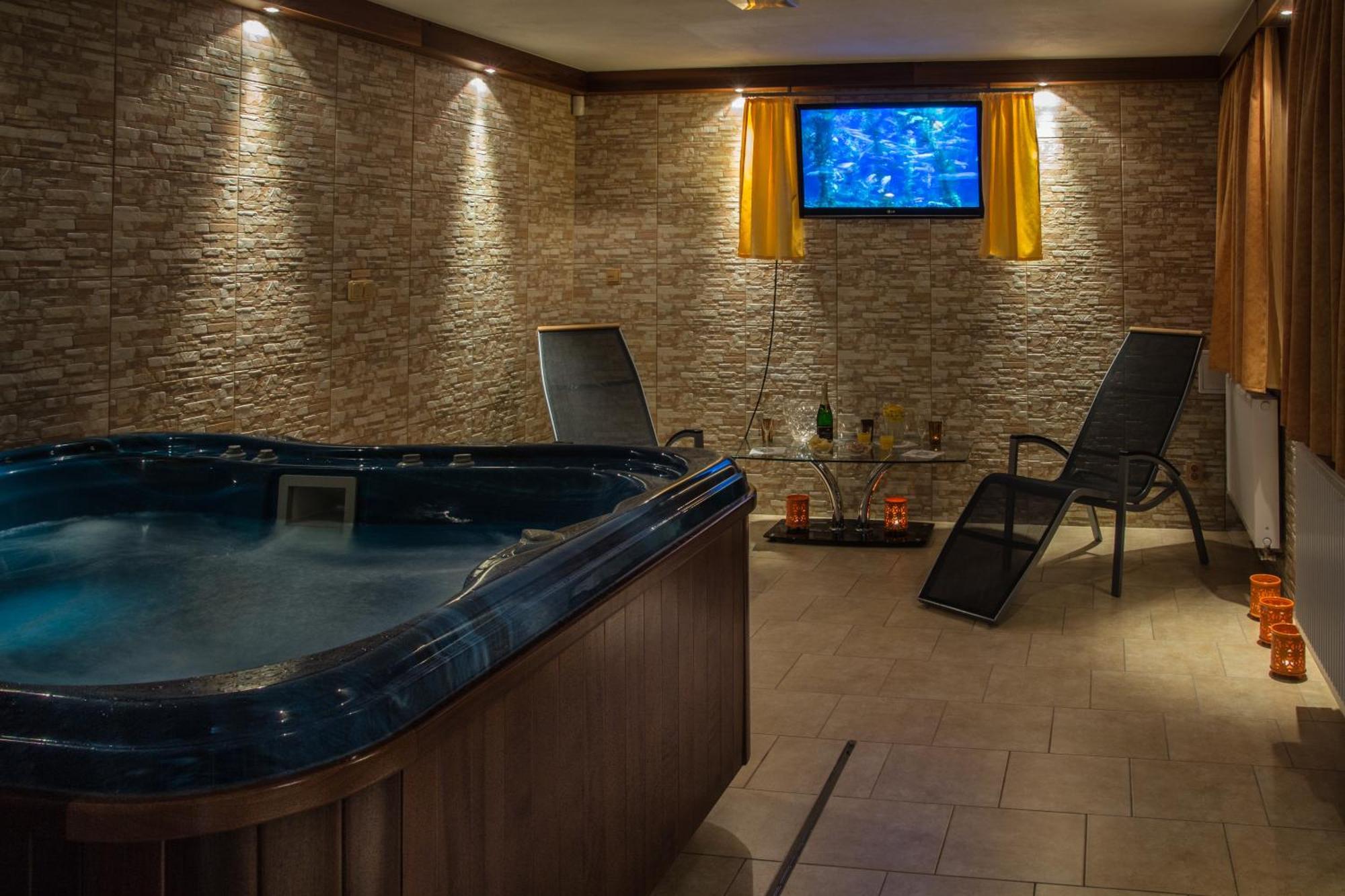 Wellness Penzion Palice Jindřichův Hradec Exterior foto
